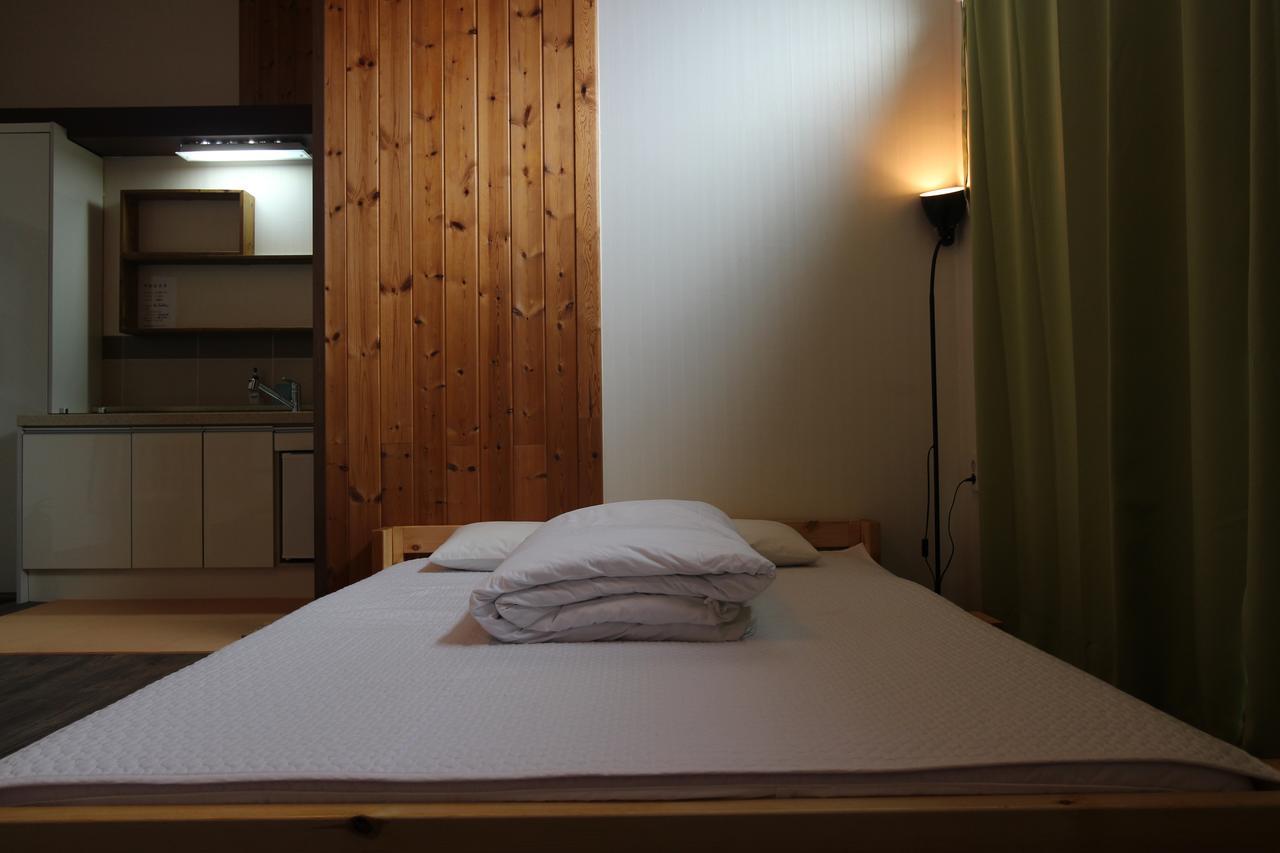 Guesthouse Kim'S Cabin Seogwipo Extérieur photo